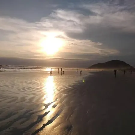 Apto Terreo Praia Boraceia Com 2 Wc E Wifi Gratis!-2